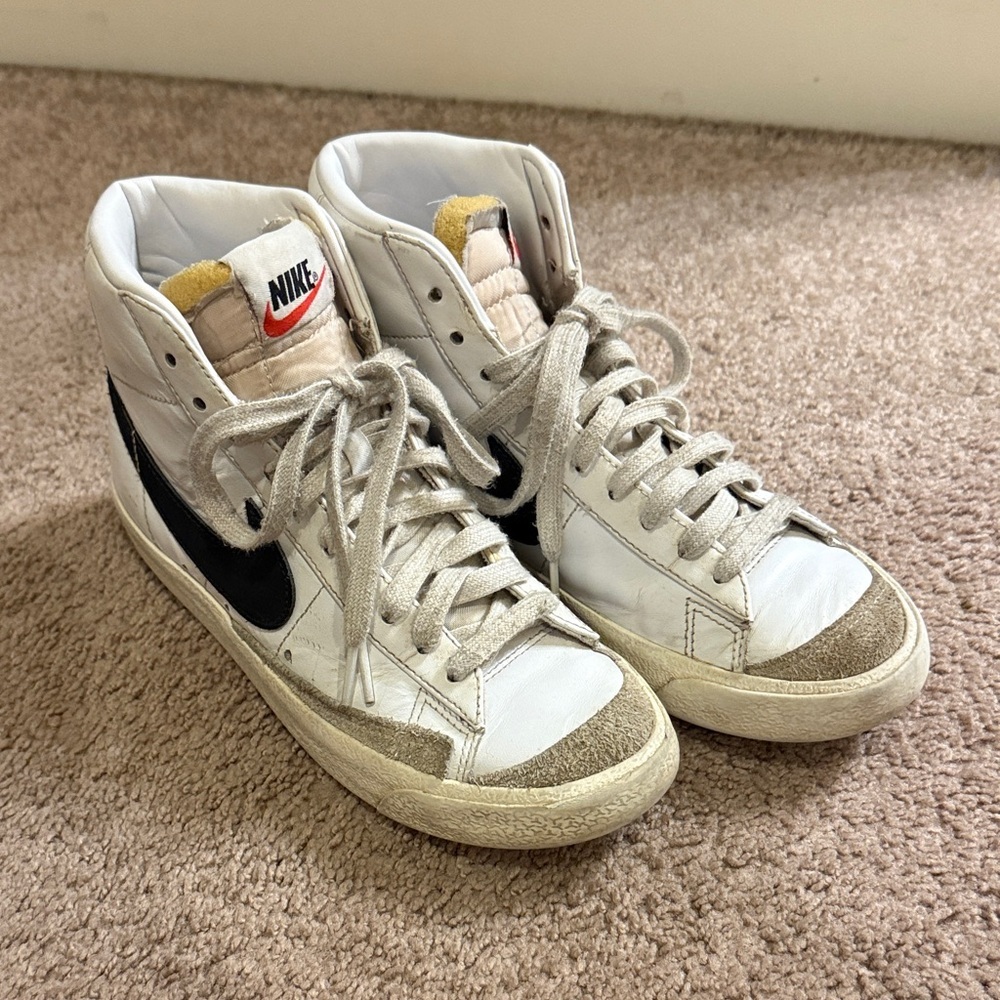 Nike White Blazer Mid Sneakers Size 6.5